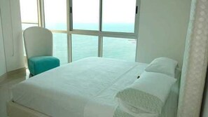 3 bedrooms, in-room safe, iron/ironing board, free WiFi - Murano Elite Aptos Lujo Frente La Playa (Cartagena)
