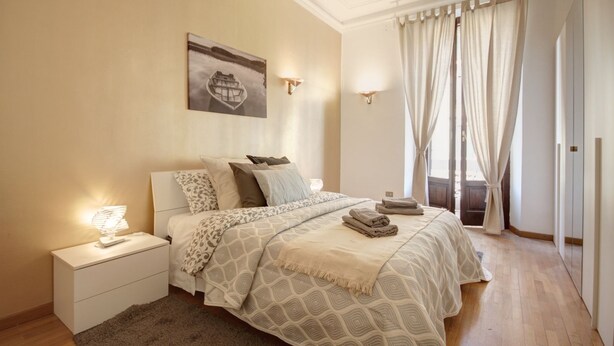 Apartamento, 4 quartos | 3 quartos, ferros/tábuas de passar roupa, Wi-Fi de cortesia