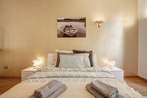 Apartment, 4 Bedrooms - Violetta (Milan)