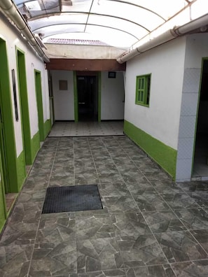 Free WiFi, bed sheets