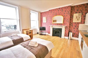 Studio, Non Smoking | Desk, iron/ironing board, free WiFi, bed sheets - Central Studios Gloucester Place (Cheltenham)