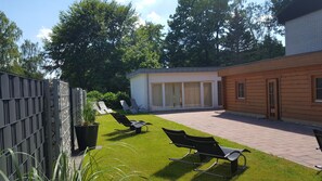 Área de juegos infantiles al aire libre