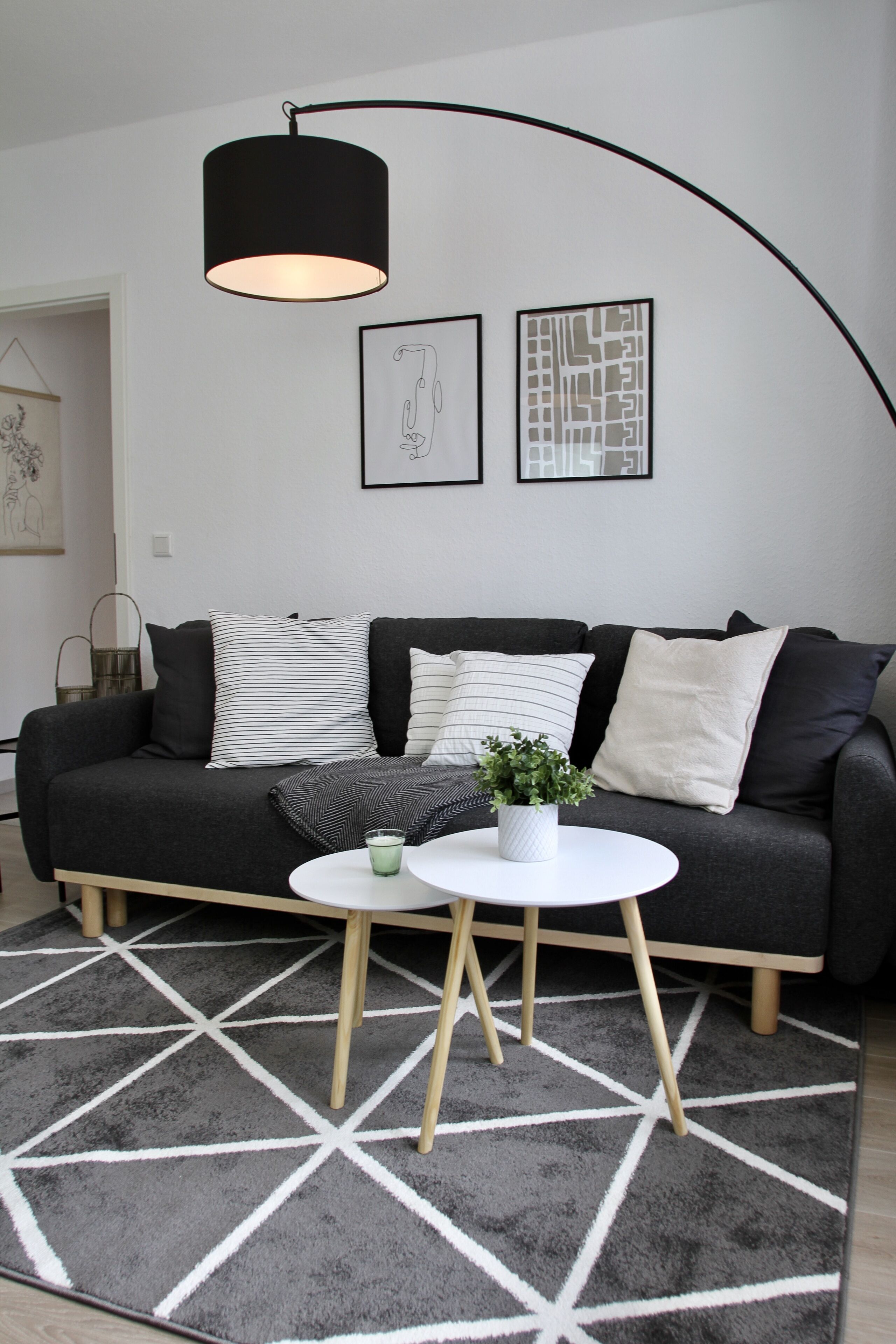 Deluxe Apartment, Private Bathroom | Lounge