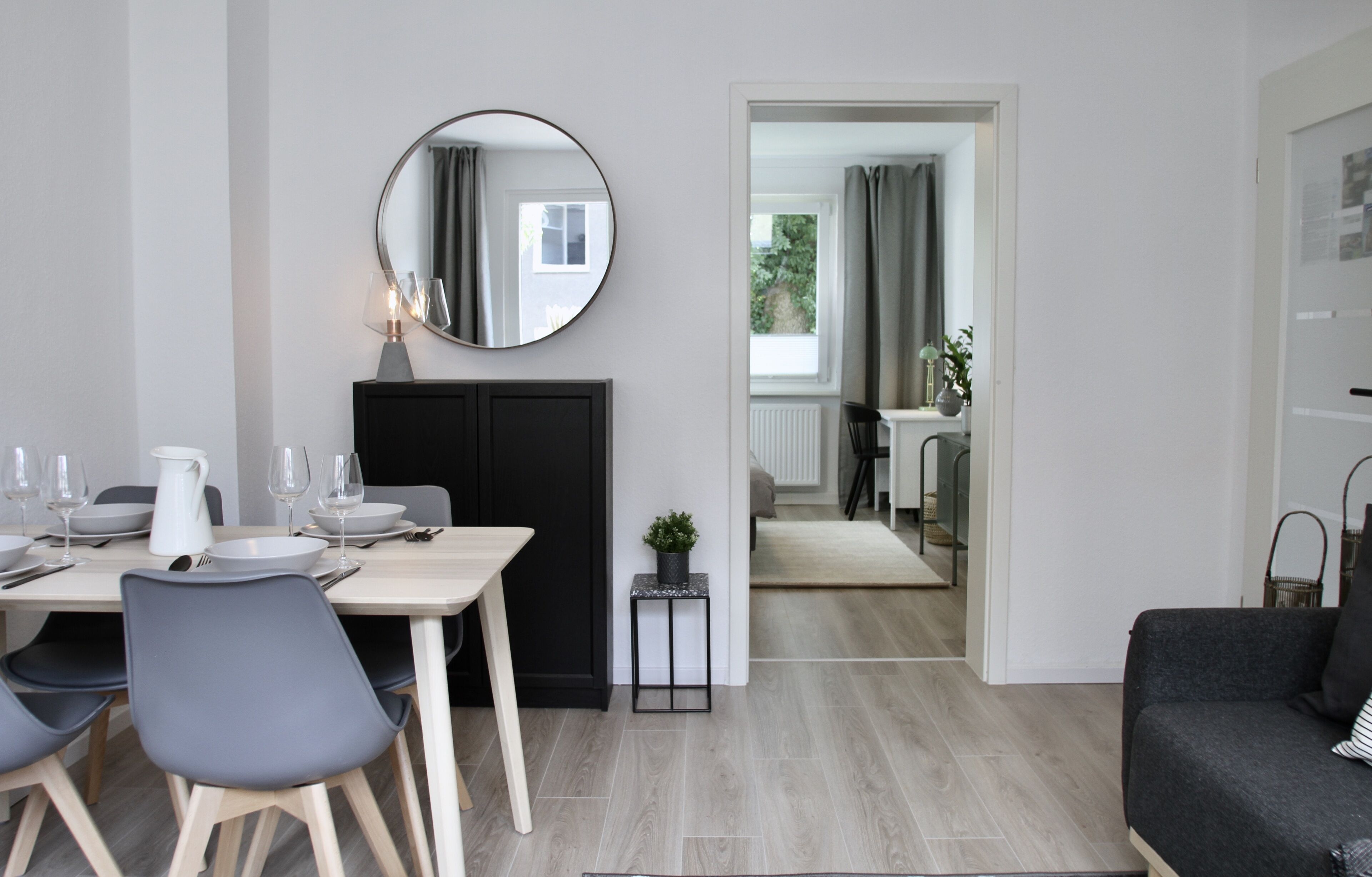 Deluxe Apartment, Private Bathroom | Restaurant