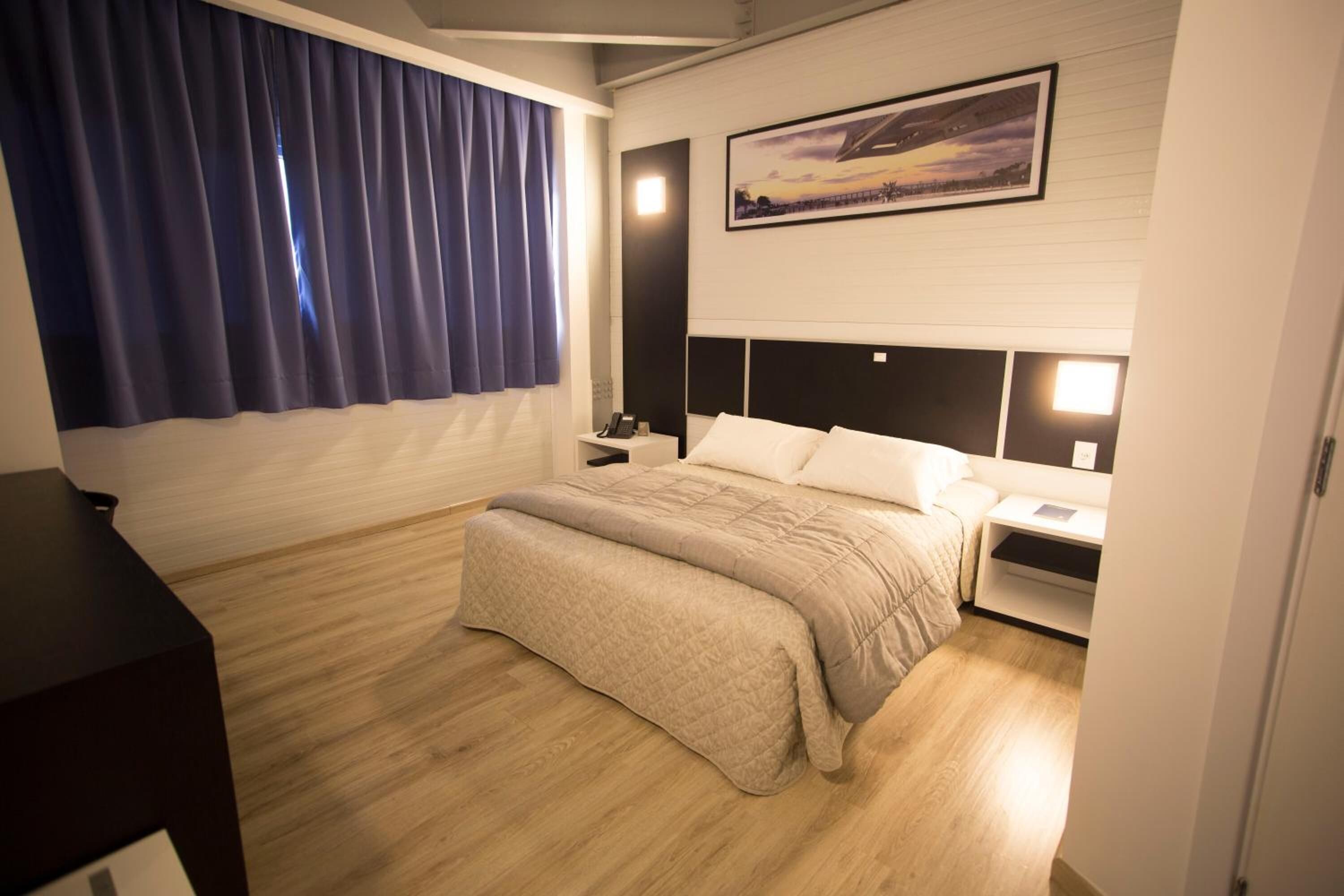 1 bedroom, minibar, desk, blackout curtains