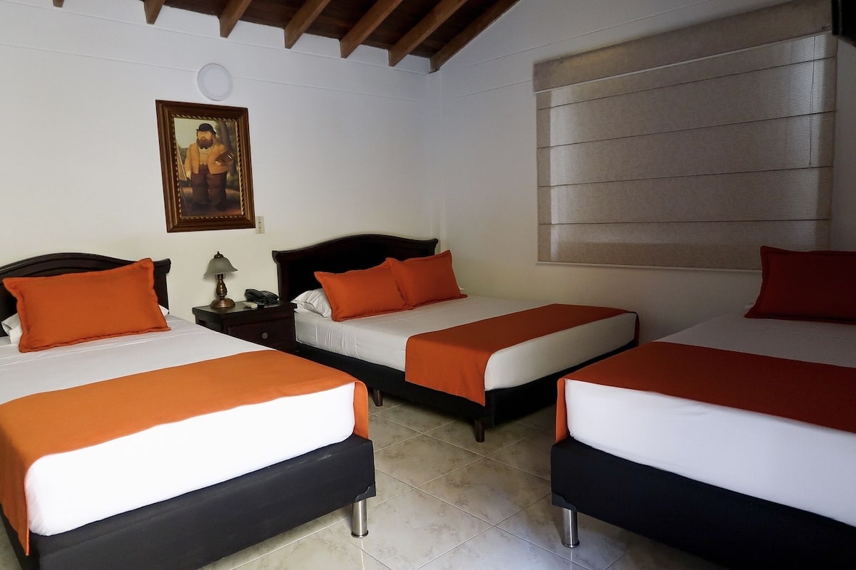 Free WiFi, bed sheets