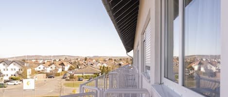 Basic Double Room | Balcony view
