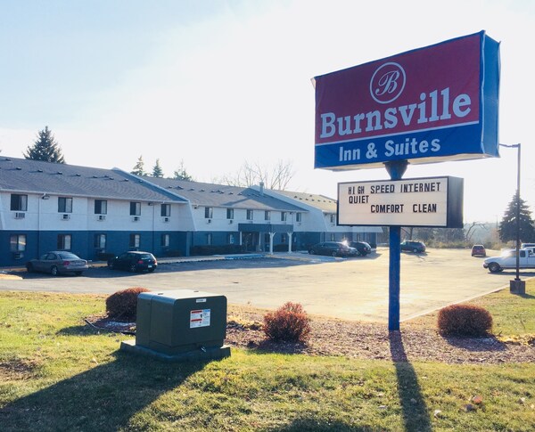 Burnsville Inn & Suites - Minnesota
