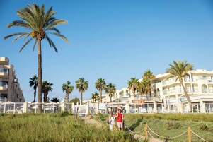 Á ströndinni, hvítur sandur