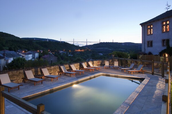 Château De Creissels - Millau