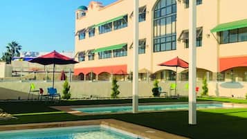 Fachada de la propiedad