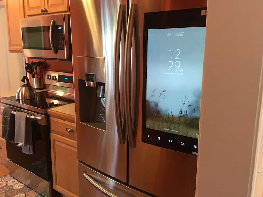 Comfort House, 4 Bedrooms, Non Smoking | Private kitchen | Full-size fridge, microwave, oven, stovetop