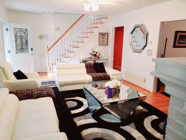 تلفزيون بشاشة مسطحة، مدفأة