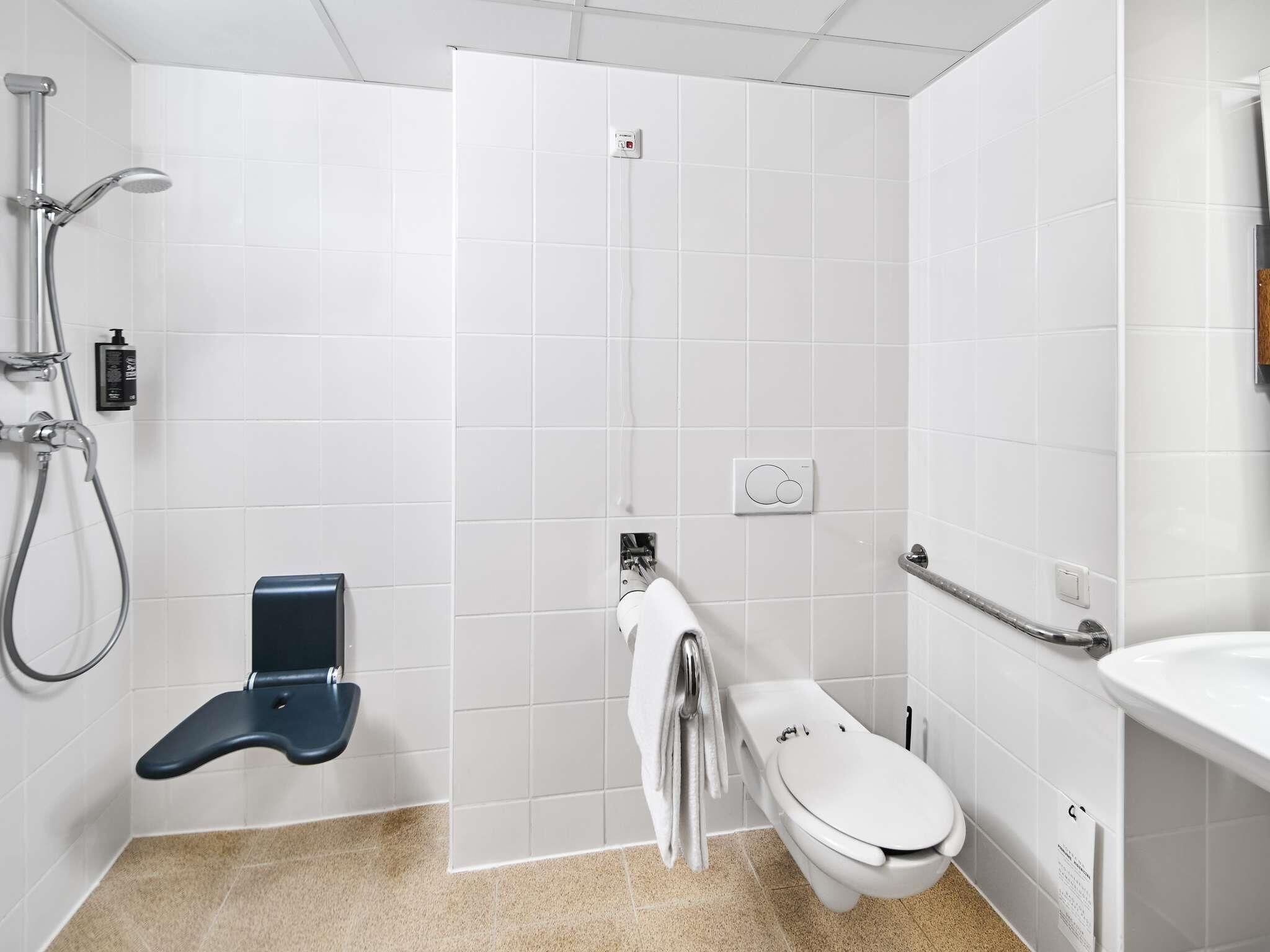 Standard Room, 1 Double Bed | Desk, blackout curtains, iron/ironing board, free cots/infant beds