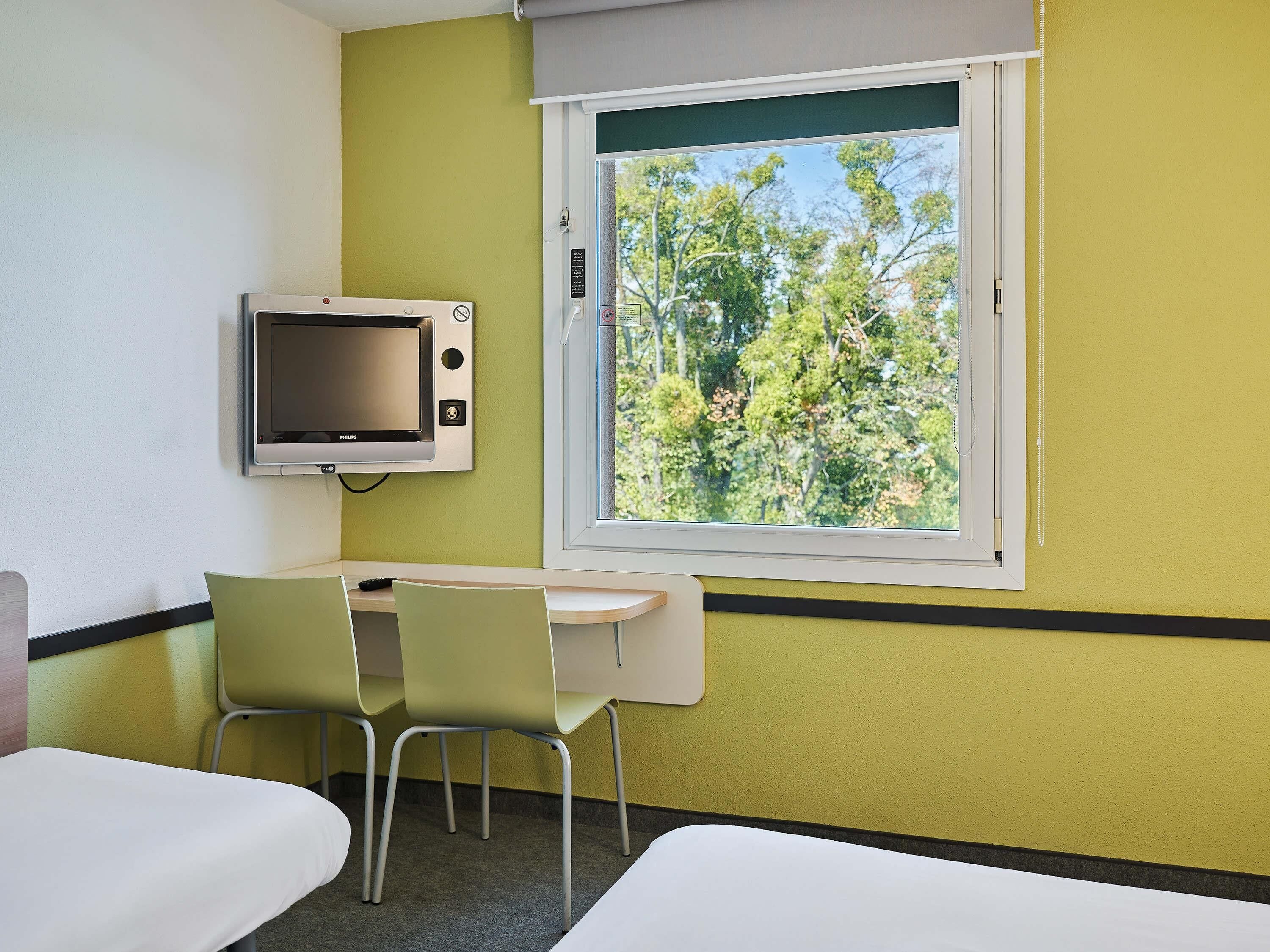 Standard Room, Multiple Beds | Desk, blackout drapes, iron/ironing board, free cribs/infant beds