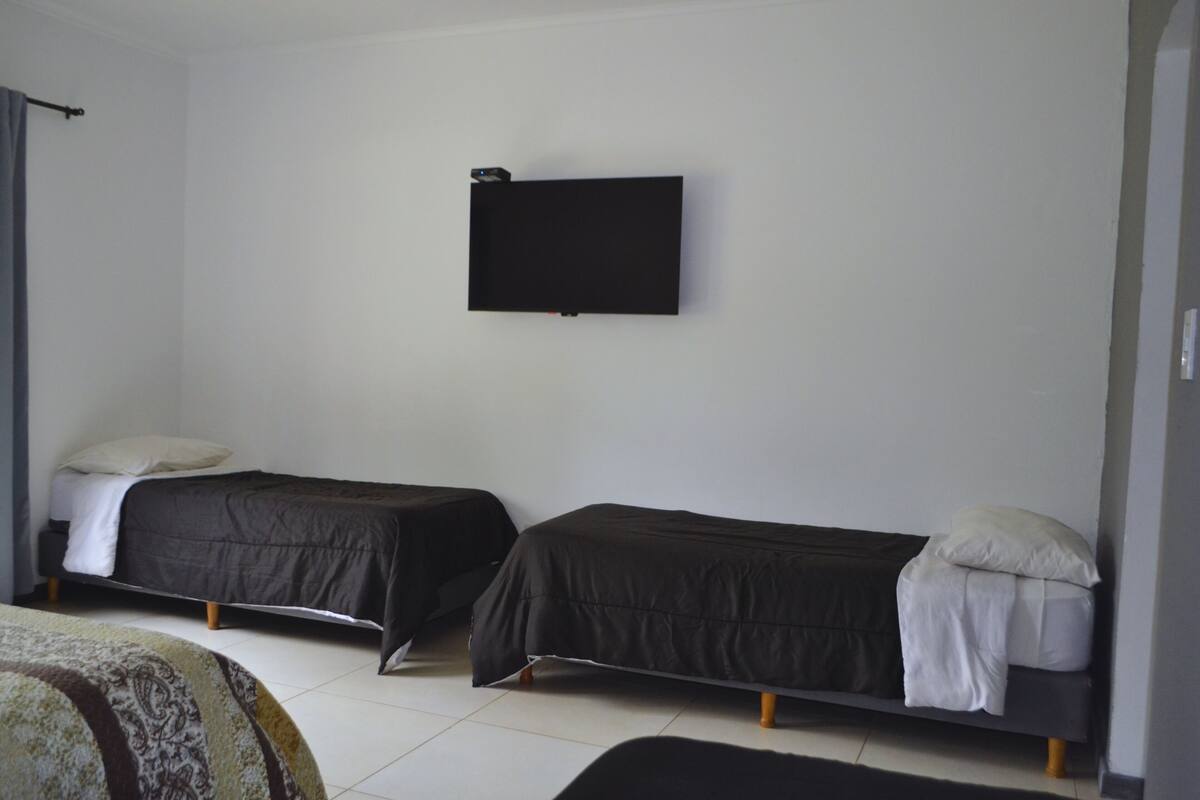 Minibar, in-room safe, individually furnished, free WiFi