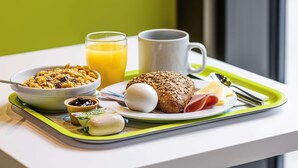 Óflokkuð mynd, 5 af 40, hnappur