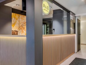 Lobby - B&B HOTEL Ingolstadt-Lenting (Lenting)