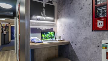 Free toiletries, hair dryer