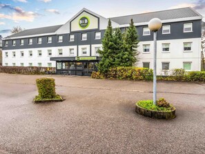 Exterior - B&B HOTEL Ingolstadt-Lenting (Lenting)