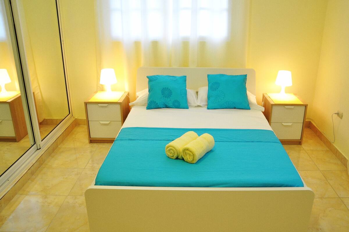 Standard-Doppelzimmer, 1 Doppelbett, Nichtraucher, Hügelblick | Hochwertige Bettwaren, Verdunkelungsvorhänge, Bügeleisen/Bügelbrett