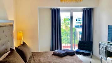 2 bedrooms, in-room safe, blackout curtains, iron/ironing board