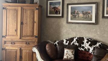 Western Room | 3 chambres, rideaux occultants, Wi-Fi gratuit, draps fournis