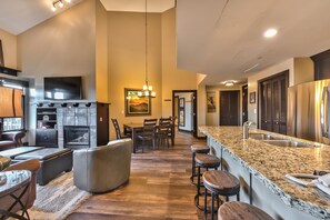 Luxury Condo, Multiple Beds, Balcony, Resort View | Living area - Sundial Lodge (Park City)