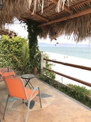 Panoramic Bungalow, Multiple Beds, Non Smoking (1 Queen Bed, 1 Single Bed)