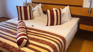 Unclassified image, 5 of 73, button - Hotel Jasmine (Brasov)