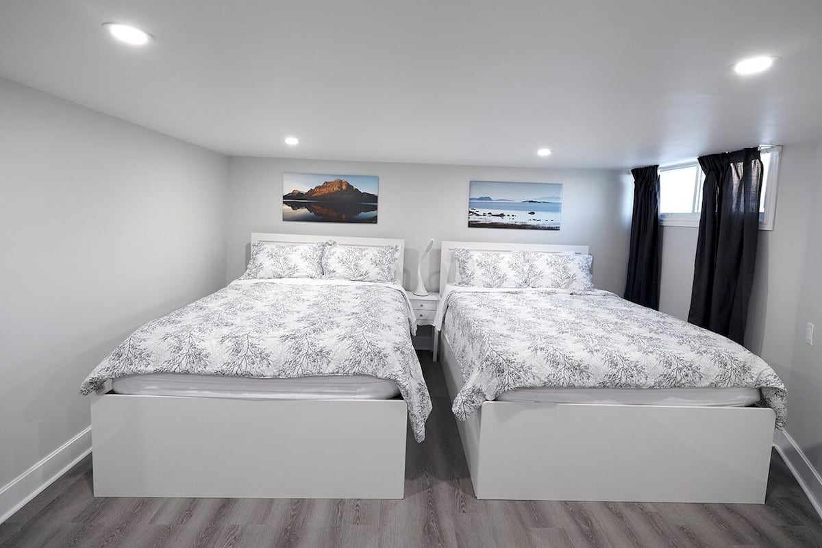 Deluxe-rum | SÀngtillbehör av högsta kvalitet och memory foam-madrasser