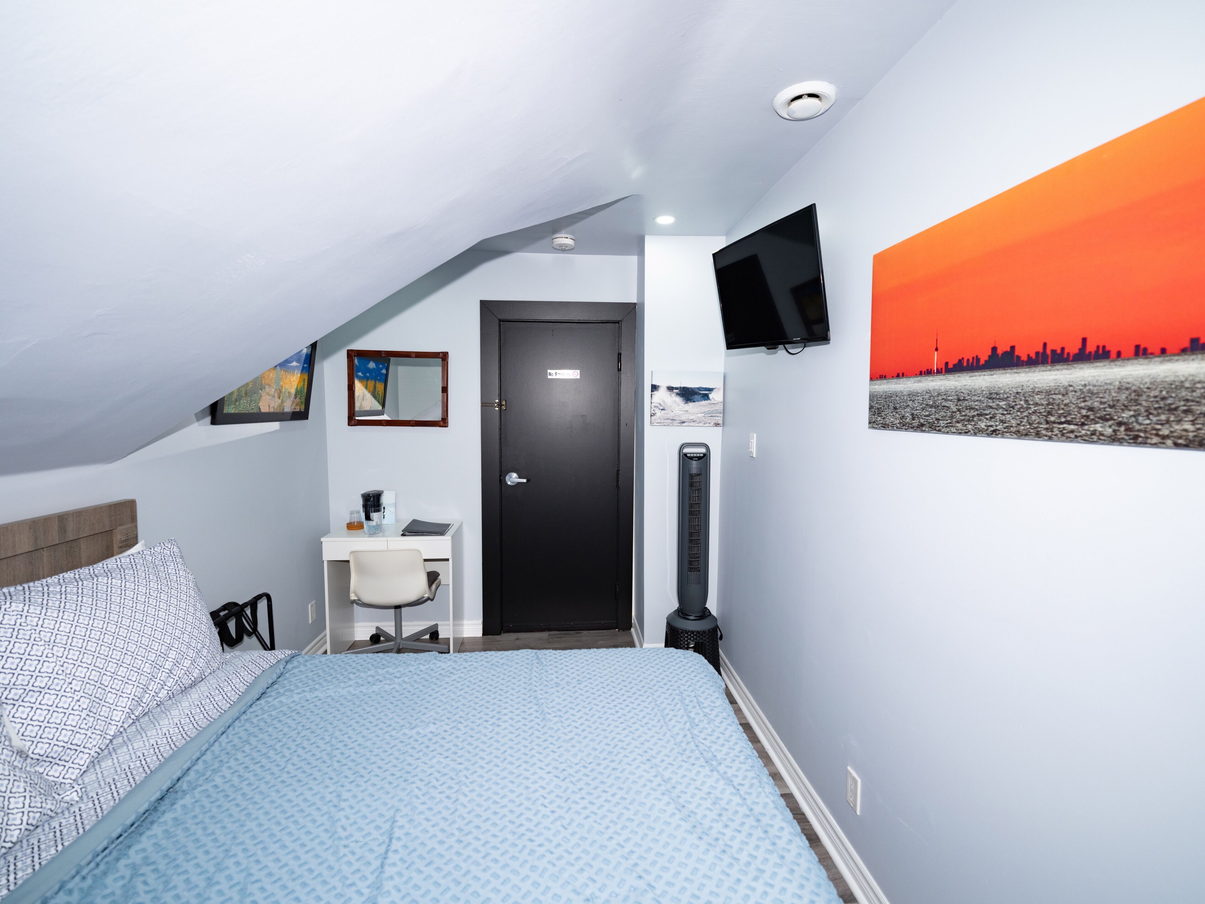 Basic Room, 1 Double Bed