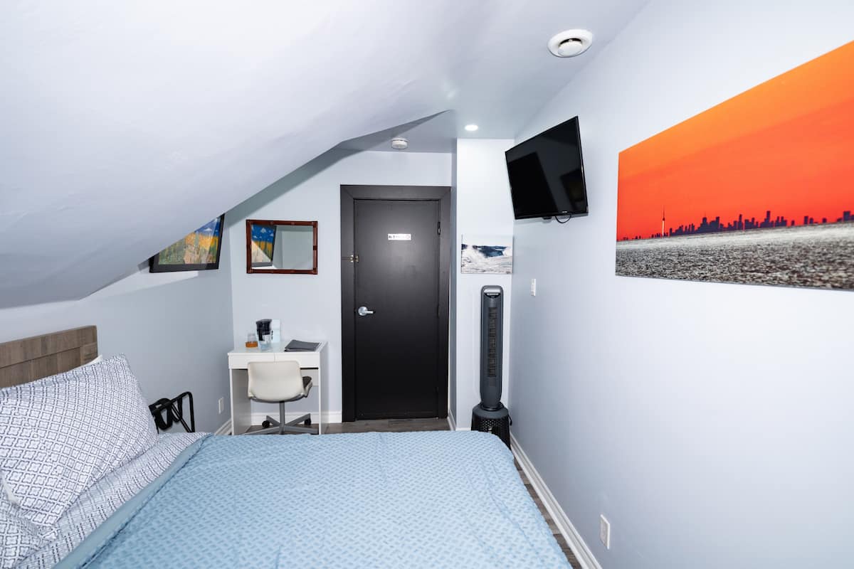 Basic-rum - 1 dubbelsÀng | SÀngtillbehör av högsta kvalitet och memory foam-madrasser