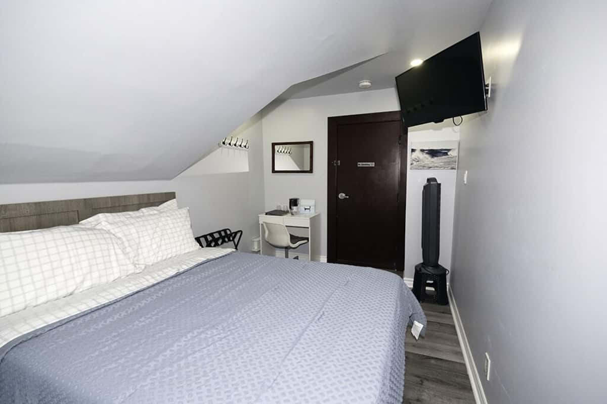 Premium bedding, memory foam beds, individually decorated