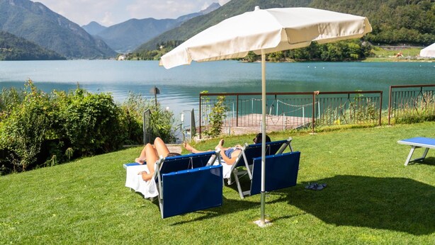 Unclassified image, 1 of 46, button - San Carlo (Ledro)