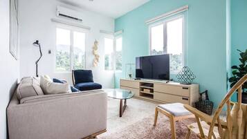 Vila (One) | Televisi