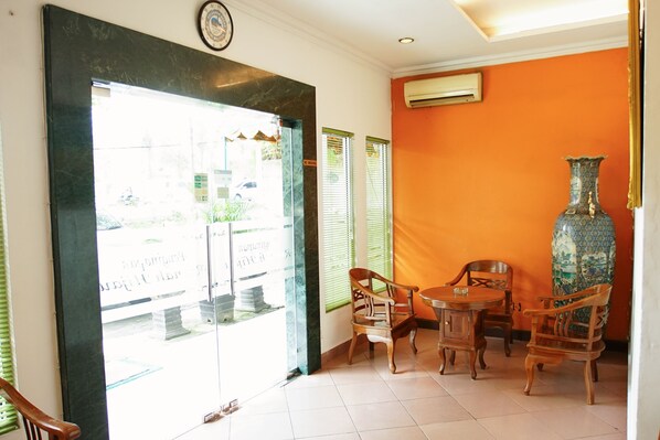 Sala de estar en el lobby