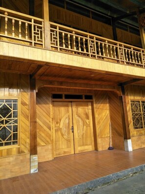 Bagian depan properti