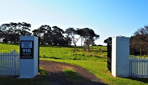 Property entrance - Banksia Park Estate (Newhaven)
