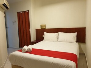 Quarto casal luxo, 1 cama de casal | Wi-Fi de cortesia