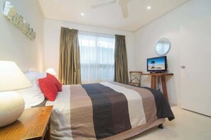 4 Schlafzimmer, Bügeleisen/Bügelbrett, WLAN, Bettwäsche
