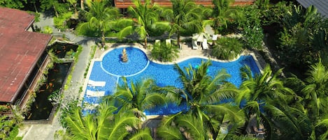 Outdoor pool, sun loungers