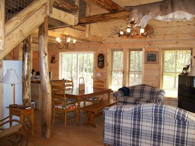 Private Red Roof Cabin - Rustic Log Cabin In The Woods!