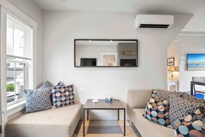 TV, fireplace, offices