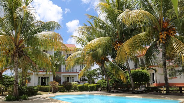 2 outdoor pools - Blue Ocean Residence (Grand-Baie)