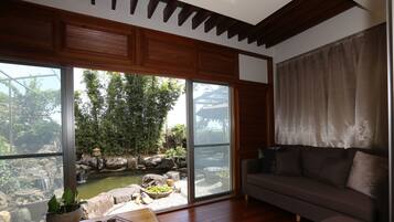 Kyoto Sutie | Free WiFi, bed sheets