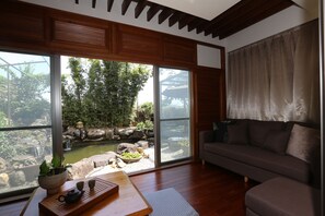 トラディショナル スイート | WiFi (無料)、ベッドシーツ