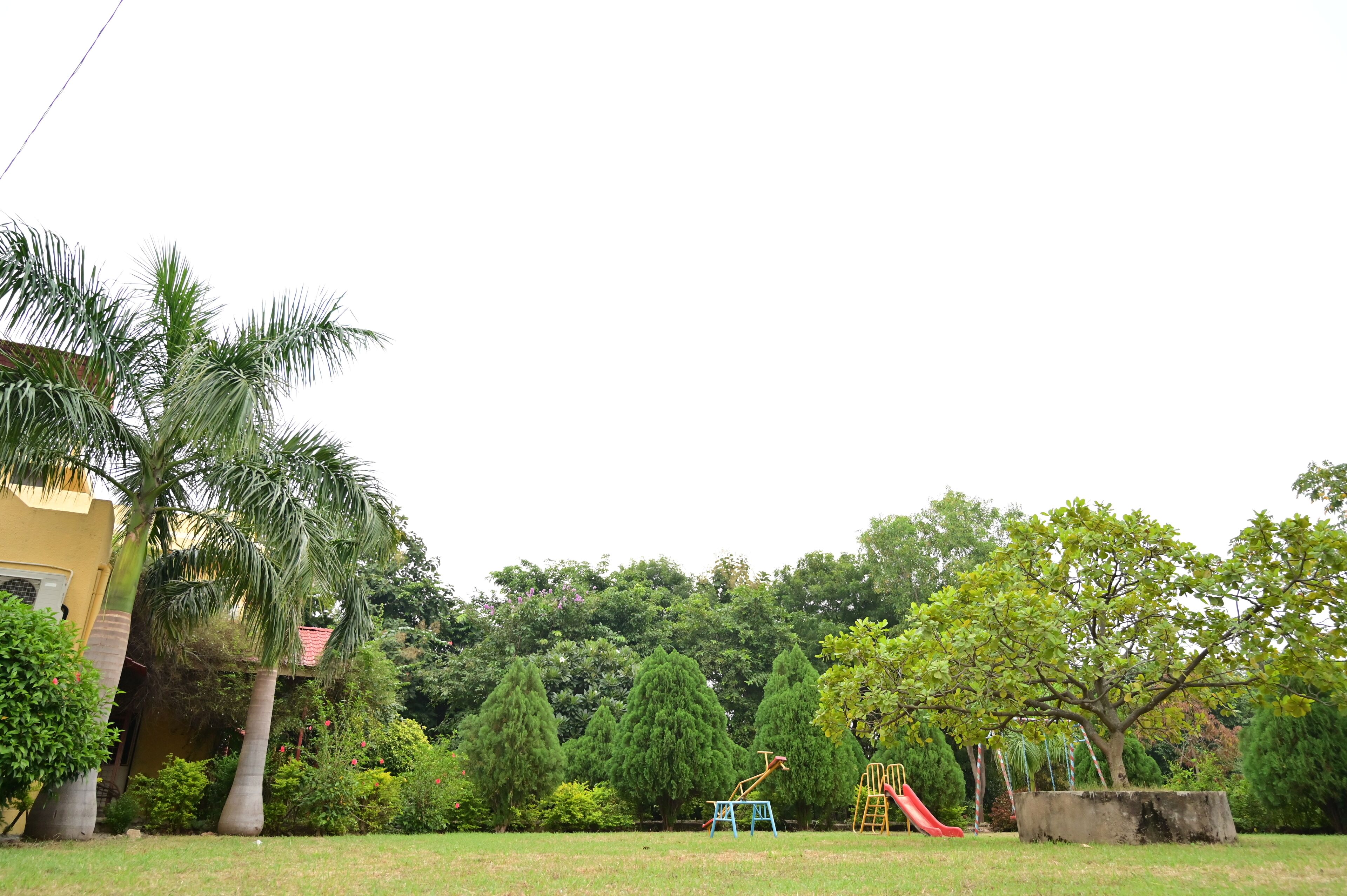 Children’s play area – outdoor