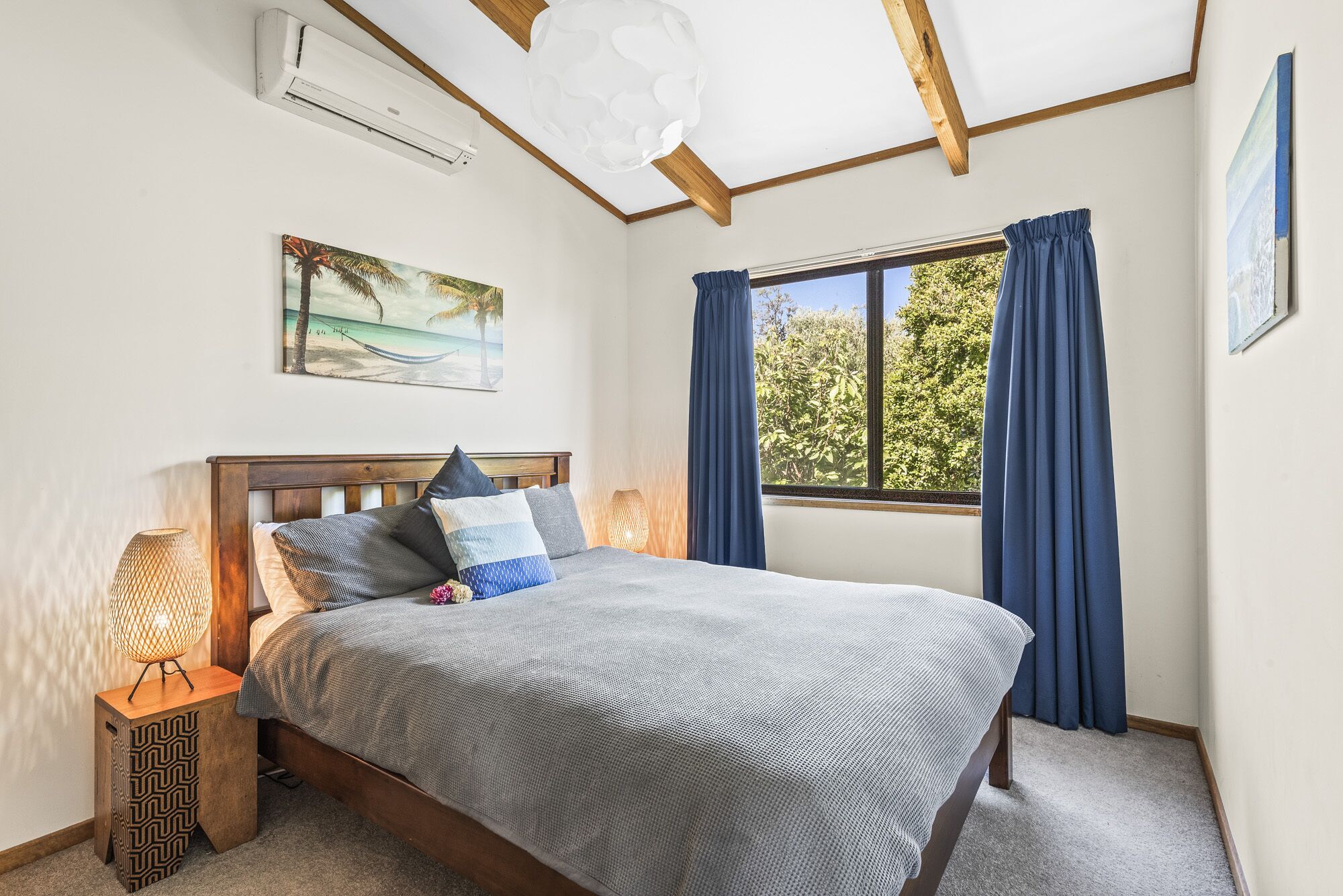 3 chambres, fer et planche à repasser, Wi-Fi gratuit