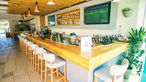 Bar (in der Unterkunft)